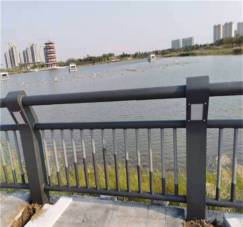 不銹鋼橋梁欄桿 不銹鋼橋梁欄桿