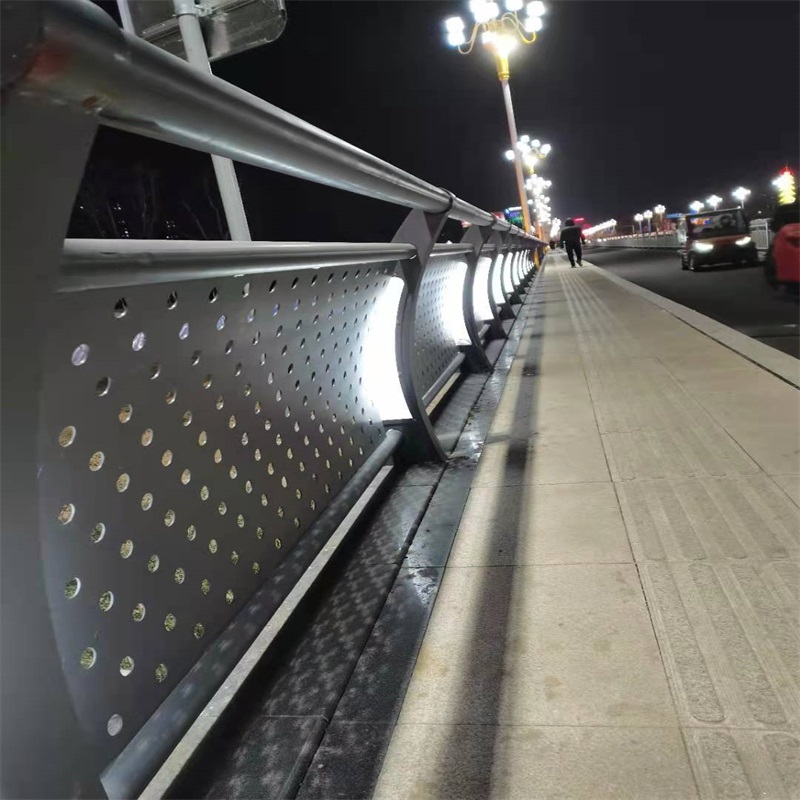 不銹鋼燈光護欄 不銹鋼燈光護欄